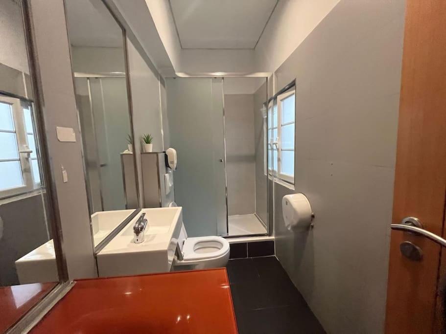 3 Bedroom, 2,5 Bathroom - Bairro Alto Residence Лиссабон Экстерьер фото